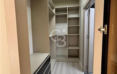 KARACAÖRENDE HAVUZLU SIFIR 3+1 GİYİNME ODALI DAİRE