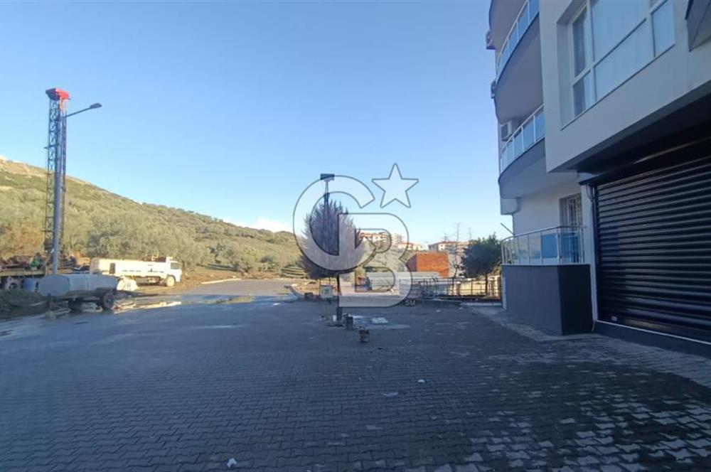 HARMANDALI'DA OYAK PROJESİ KARŞISI 110 M² KİRALIK DÜKKAN