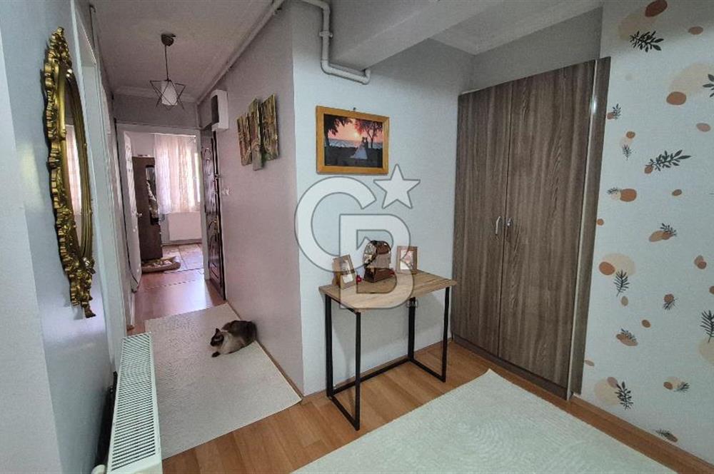 KONAK AKIN SİMAVDA SAHİL, TRAMVAY VE METROYA YAKIN SATILIK 3+1
