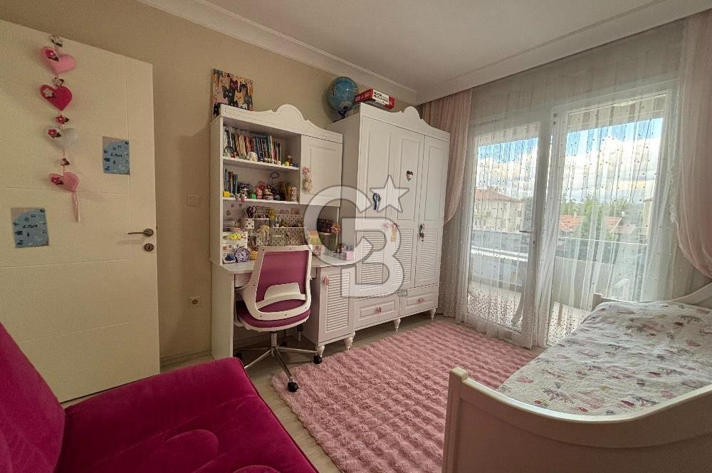 SAPANCA'NIN EN NEZİH SİTESİNDE HAVUZLU, GÜVENLİKLİ 3+1 LÜX DAİRE