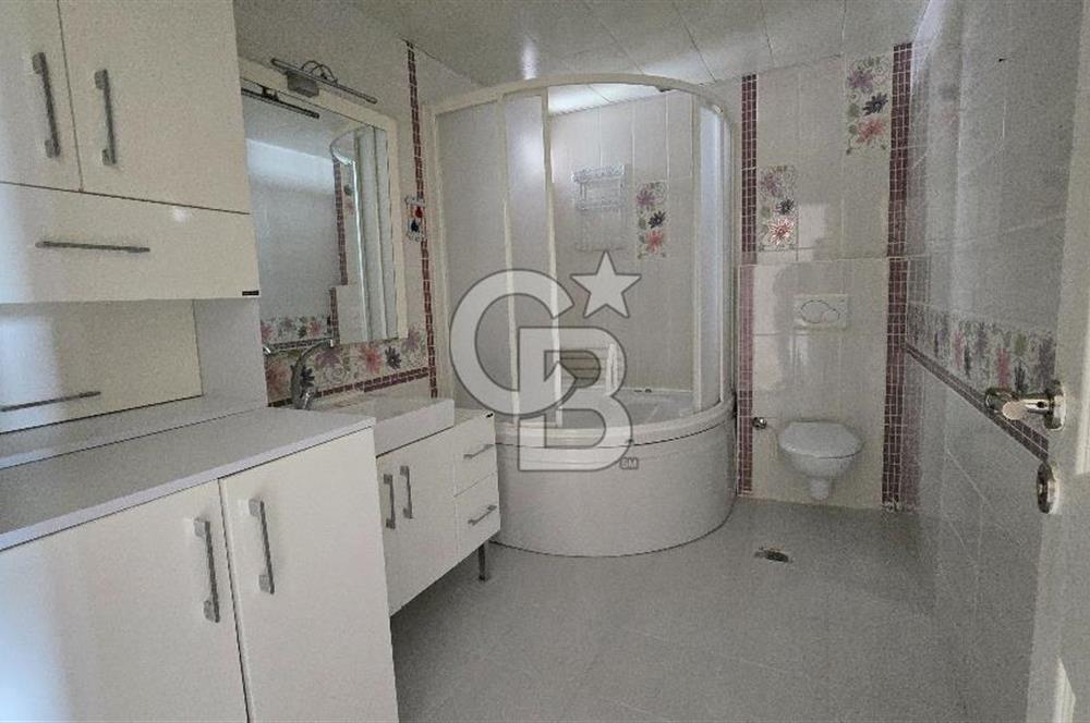 Azra Tatil Köyü Venüs Sitesi’nde Bol Yeşil Alanlı 4+1 Daire