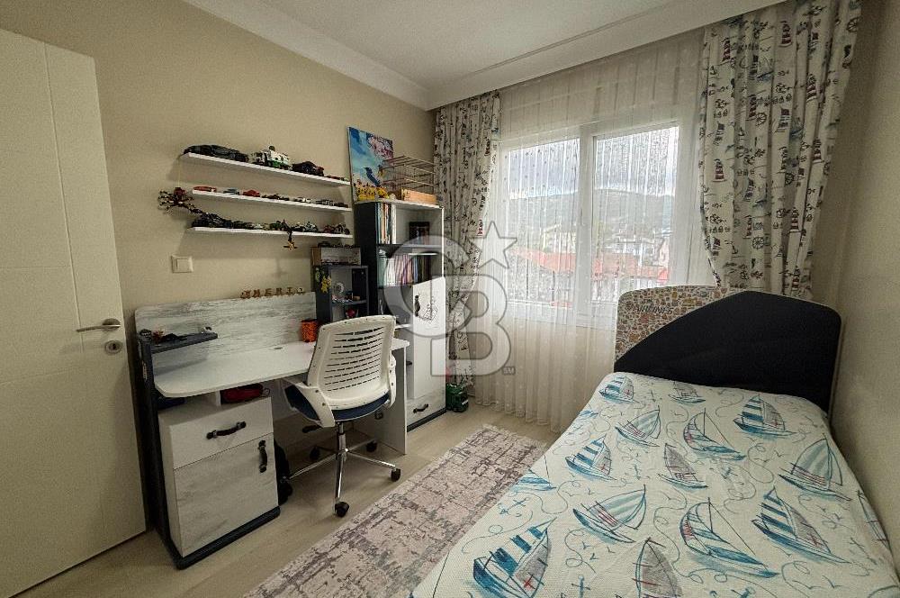 SAPANCA'NIN EN NEZİH SİTESİNDE HAVUZLU, GÜVENLİKLİ 3+1 LÜX DAİRE