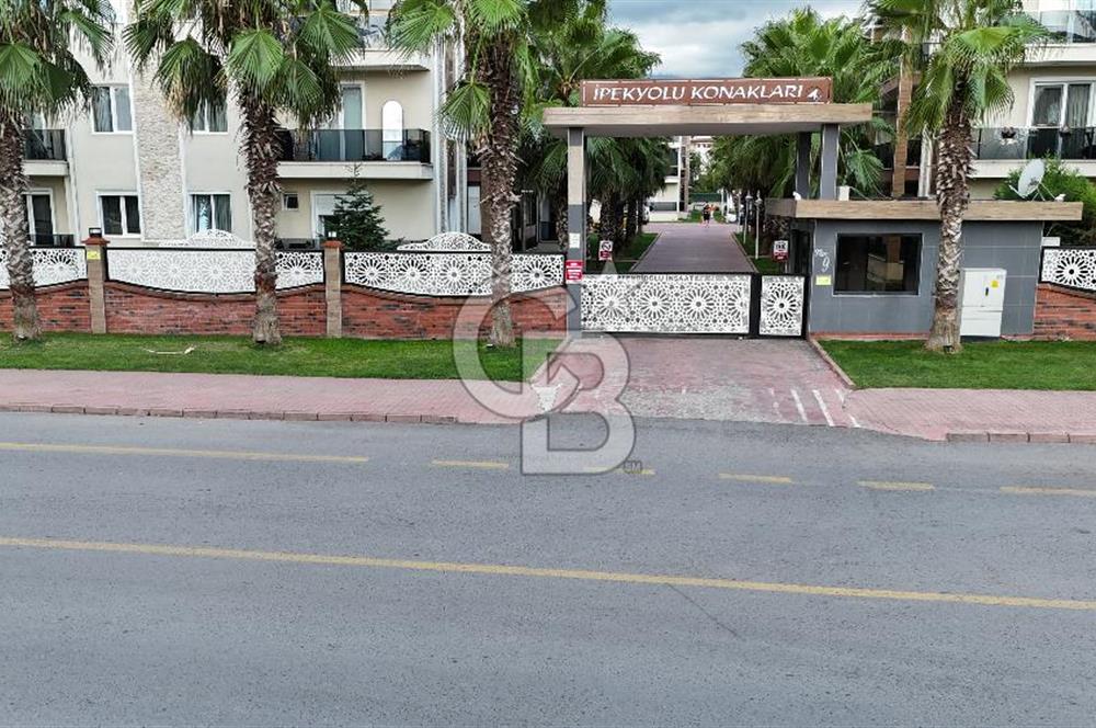 SAPANCA'NIN EN NEZİH SİTESİNDE HAVUZLU, GÜVENLİKLİ 3+1 LÜX DAİRE