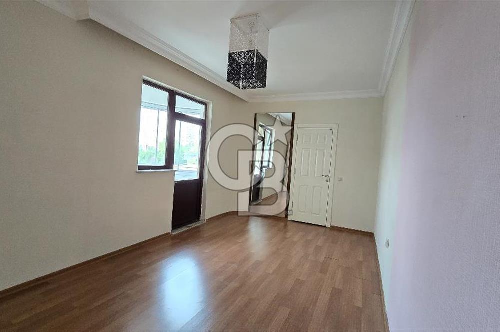 Azra Tatil Köyü Venüs Sitesi’nde Bol Yeşil Alanlı 4+1 Daire
