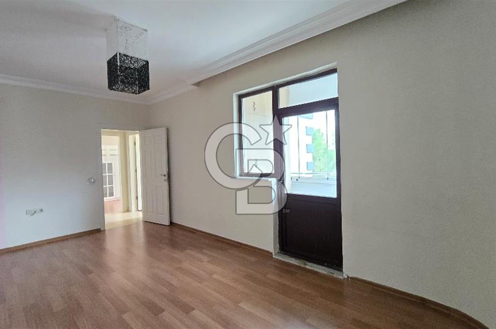 Azra Tatil Köyü Venüs Sitesi’nde Bol Yeşil Alanlı 4+1 Daire