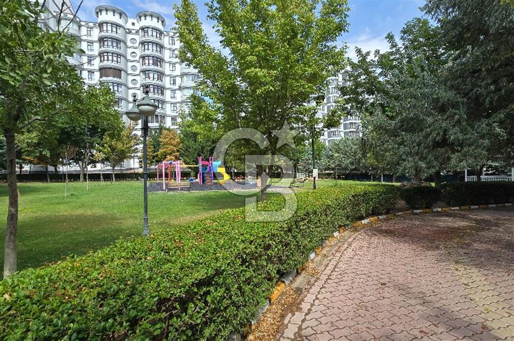 Azra Tatil Köyü Venüs Sitesi’nde Bol Yeşil Alanlı 4+1 Daire