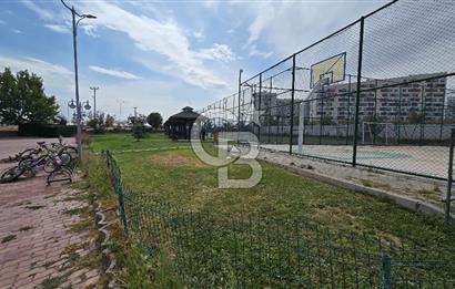 Azra Tatil Köyü Venüs Sitesi’nde Bol Yeşil Alanlı 4+1 Daire