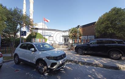 Ak yaşam evlerinde Satılık tadilatlı 3+1 daire..