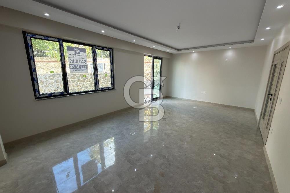 TOPÇULAR SIFIR 3+1 60 M2 BAHÇE KULLANIMLI 147 M2 DUBLEKS DAİRE