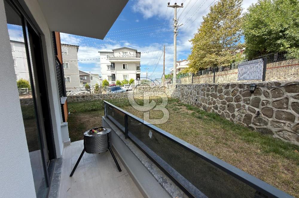 TOPÇULAR SIFIR 3+1 60 M2 BAHÇE KULLANIMLI 147 M2 DUBLEKS DAİRE