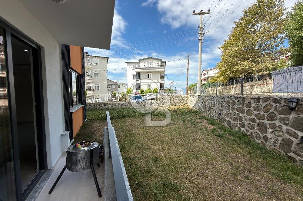 TOPÇULAR SIFIR 3+1 60 M2 BAHÇE KULLANIMLI 147 M2 DUBLEKS DAİRE
