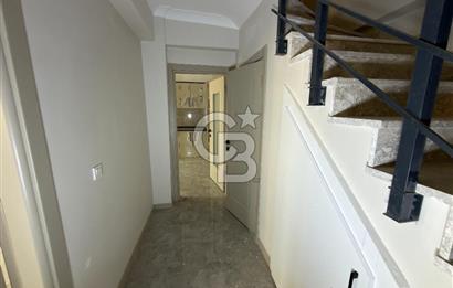 TOPÇULAR SIFIR 3+1 60 M2 BAHÇE KULLANIMLI 147 M2 DUBLEKS DAİRE