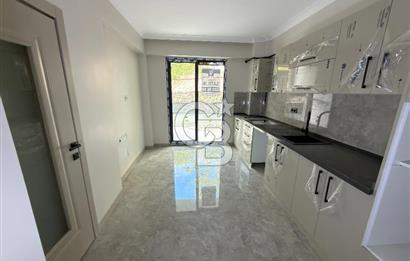 TOPÇULAR SIFIR 3+1 60 M2 BAHÇE KULLANIMLI 147 M2 DUBLEKS DAİRE