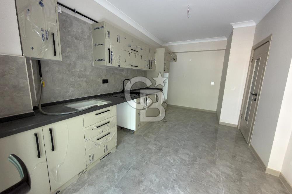 TOPÇULAR SIFIR 3+1 60 M2 BAHÇE KULLANIMLI 147 M2 DUBLEKS DAİRE