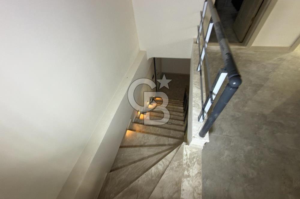 TOPÇULAR SIFIR 3+1 60 M2 BAHÇE KULLANIMLI 147 M2 DUBLEKS DAİRE