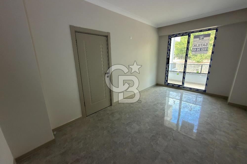 TOPÇULAR SIFIR 3+1 60 M2 BAHÇE KULLANIMLI 147 M2 DUBLEKS DAİRE