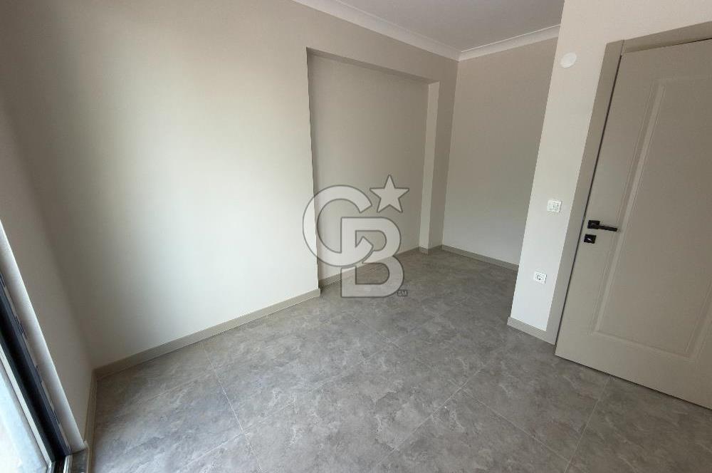 TOPÇULAR SIFIR 3+1 60 M2 BAHÇE KULLANIMLI 147 M2 DUBLEKS DAİRE