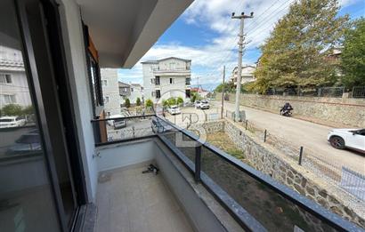 TOPÇULAR SIFIR 3+1 60 M2 BAHÇE KULLANIMLI 147 M2 DUBLEKS DAİRE