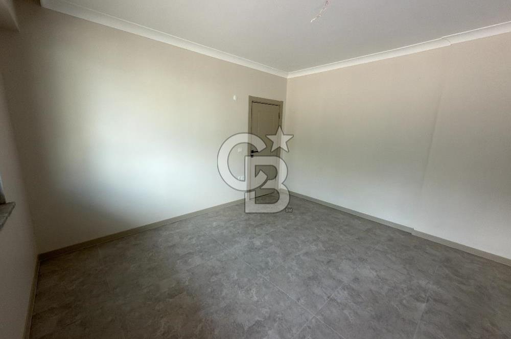 TOPÇULAR SIFIR 3+1 60 M2 BAHÇE KULLANIMLI 147 M2 DUBLEKS DAİRE