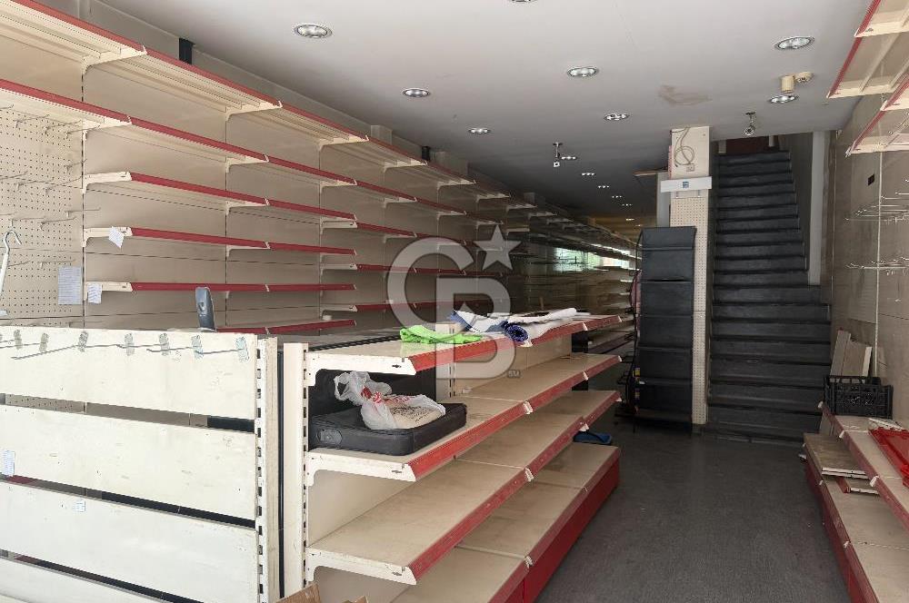 NECATİBEY CADDESİ YEŞİLIRMAK SOKAKTA 250 MT SATILIK İŞYERİ