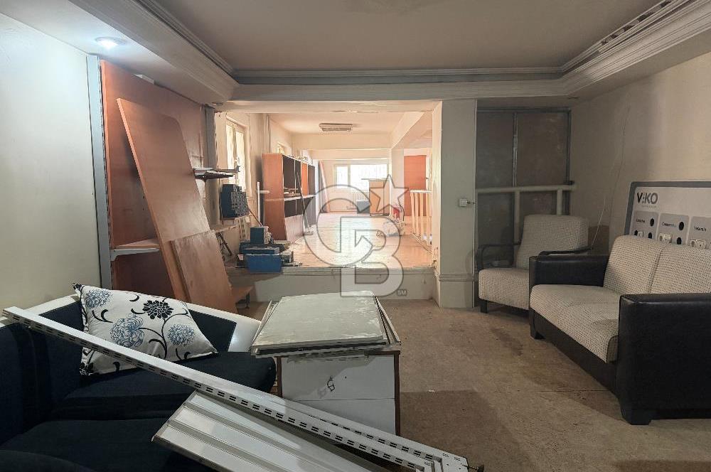 NECATİBEY CADDESİ YEŞİLIRMAK SOKAKTA 250 MT SATILIK İŞYERİ