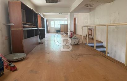 NECATİBEY CADDESİ YEŞİLIRMAK SOKAKTA 250 MT SATILIK İŞYERİ