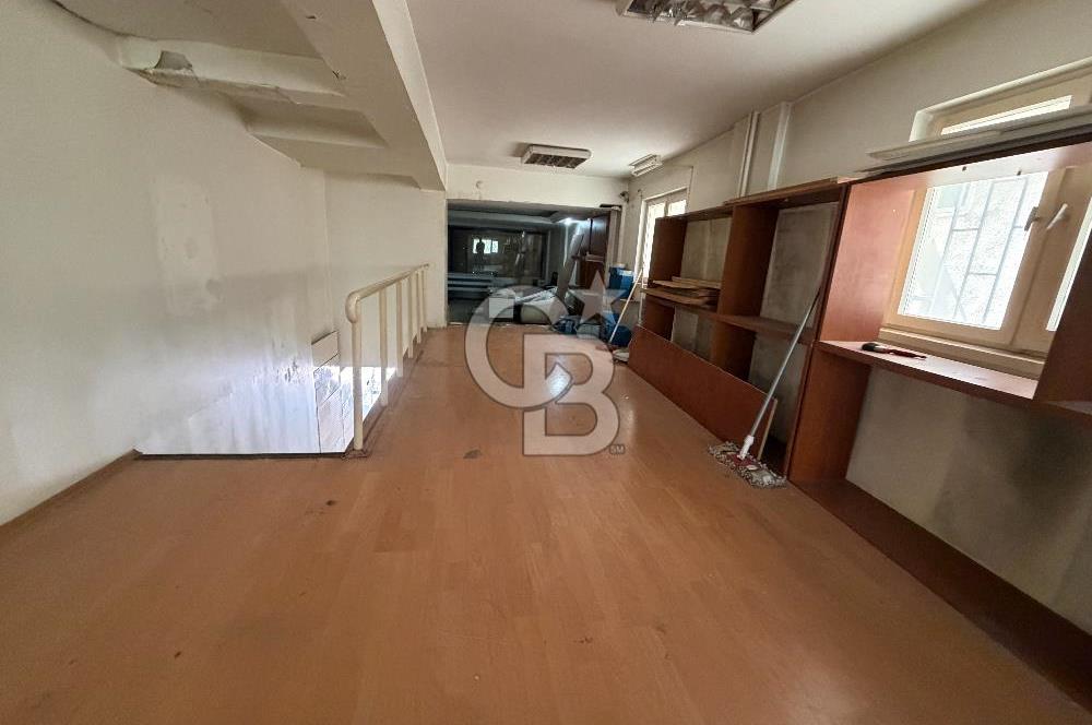 NECATİBEY CADDESİ YEŞİLIRMAK SOKAKTA 250 MT SATILIK İŞYERİ