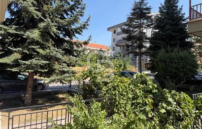 ÇANKAYA YILDIZ SANCAK MAHALLESI'NDE SATILIK 3 + 1 DAIRE