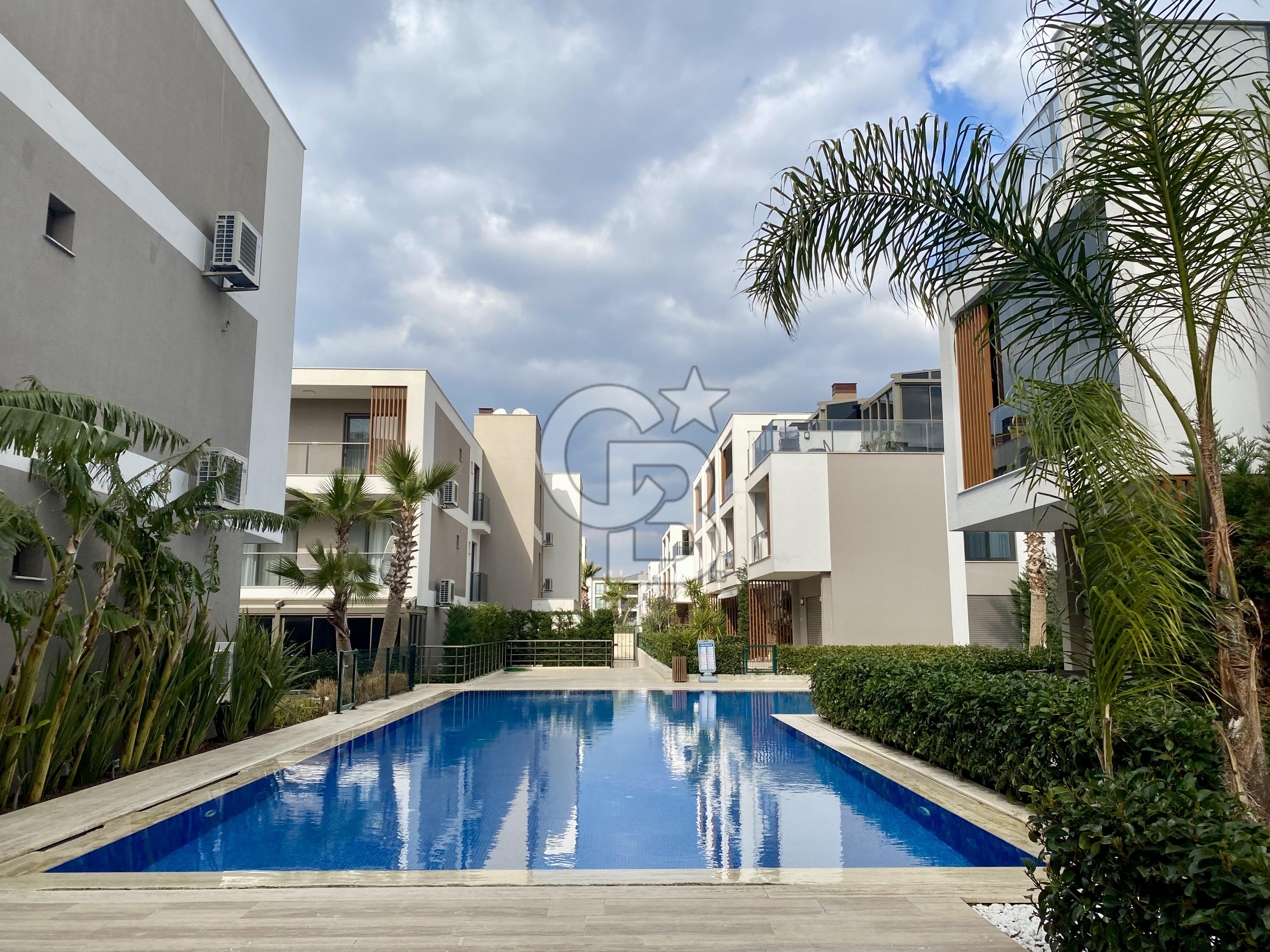 Reisdere Havuzlu Site İçinde 1+1 Kiralık Eşyalı Daire