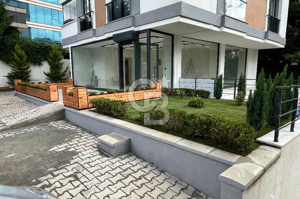 ÜMRANİYE ŞERİFALİ CADDE ÜZERİ KİRALIK DÜKKAN 