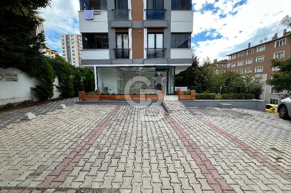 ÜMRANİYE ŞERİFALİ CADDE ÜZERİ KİRALIK DÜKKAN 