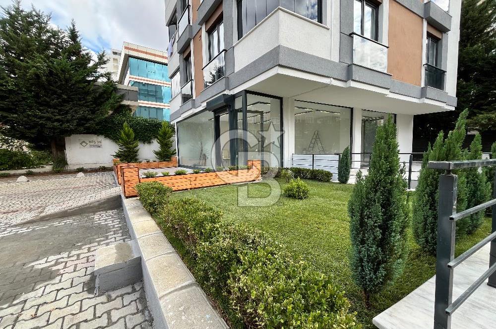 ÜMRANİYE ŞERİFALİ CADDE ÜZERİ KİRALIK DÜKKAN 
