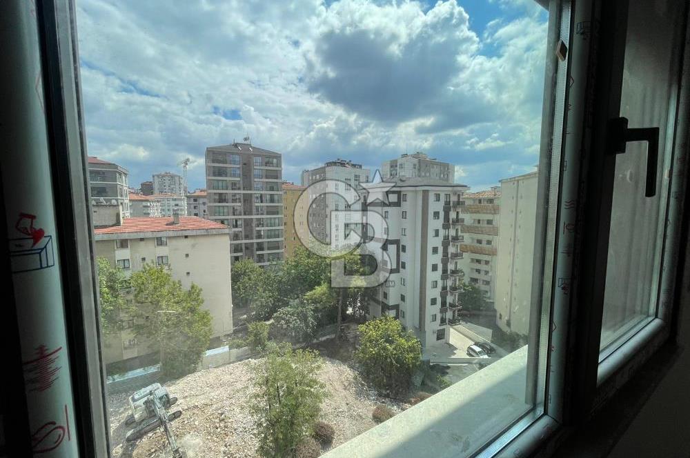 ERENKÖY BAĞDAT'A 3 DK. 2+1 81 M2 DEĞERLİ LOKASYON