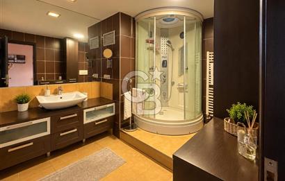 Atakent Efes Blokları’nda 3+1 137 M² Full Eşyalı  Deniz Manzaralı Çift Cephe Kiralık Daire 