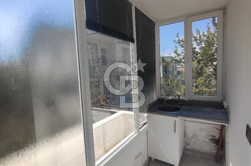 URLA YELALTI CADDE ÜSTÜ KİRALIK TERASLI DÜKKAN