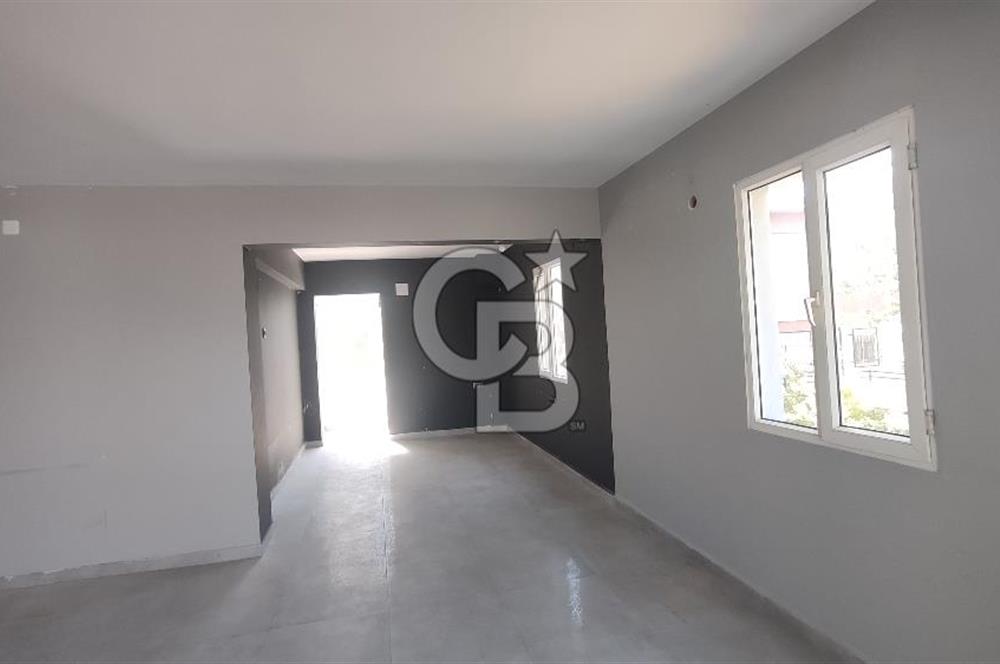 URLA YELALTI CADDE ÜSTÜ KİRALIK TERASLI DÜKKAN