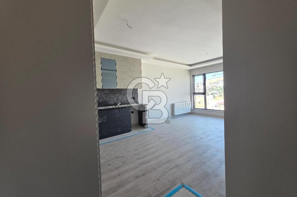 PANORA YAKINI CRYSTAL VADİ TOWER'DA ARA VE YÜKSEK KATTA2+1 KİRALIK DAIRE
