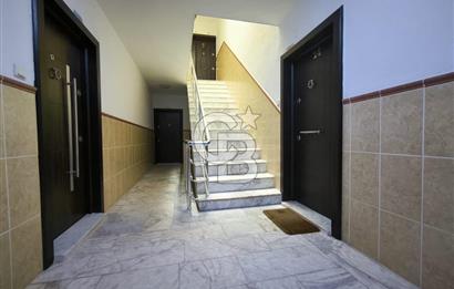 Ayvalık Sarımsaklı Plajına 50m Deniz Manzaralı Satılık 2+1 Daire 