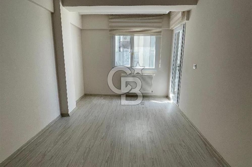 Menemen Seyrek'te 1+1 Ara kat Satılık daire