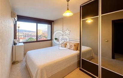 Atakent Efes Blokları’nda 3+1 137 M² Full Eşyalı  Deniz Manzaralı Çift Cephe Kiralık Daire 