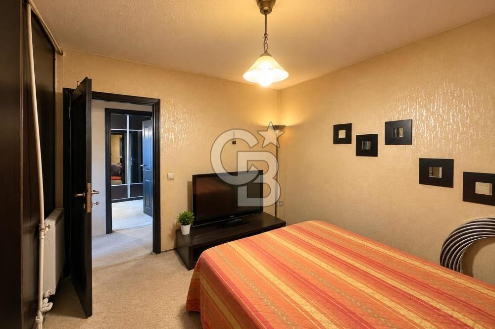 Atakent Efes Blokları’nda 3+1 137 M² Full Eşyalı  Deniz Manzaralı Çift Cephe Kiralık Daire 