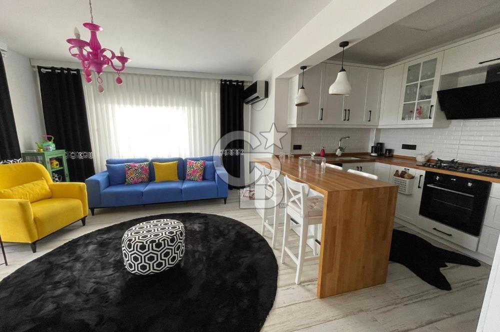 Ayvalık Sarımsaklı Plajına 50m Deniz Manzaralı Satılık 2+1 Daire 