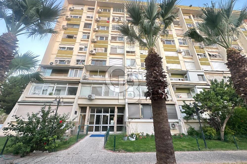 Atakent Efes Blokları’nda 3+1 137 M² Full Eşyalı  Deniz Manzaralı Çift Cephe Kiralık Daire 