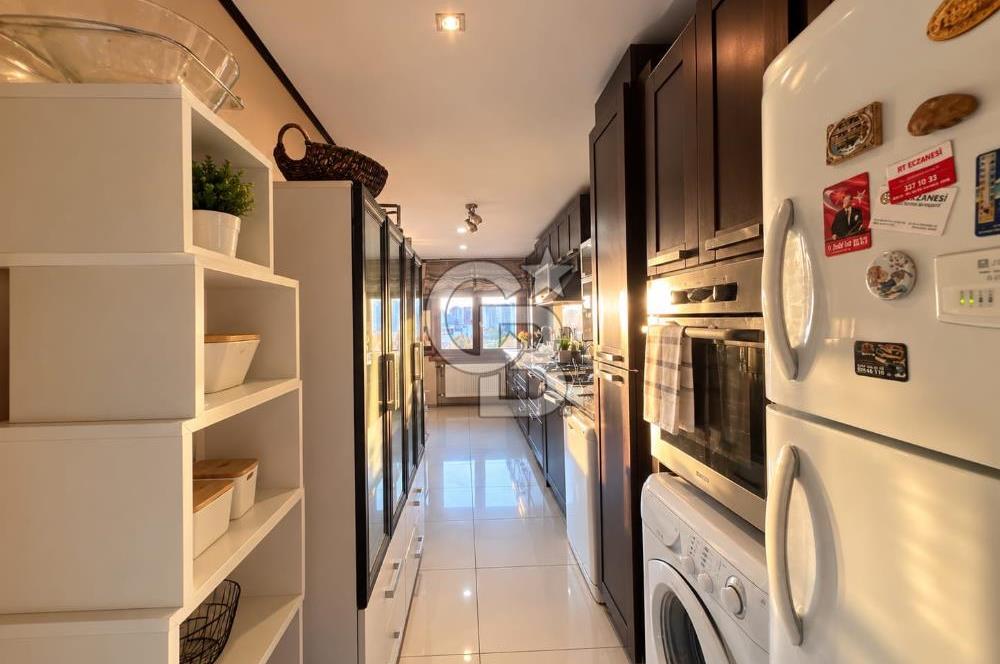 Atakent Efes Blokları’nda 3+1 137 M² Full Eşyalı  Deniz Manzaralı Çift Cephe Kiralık Daire 