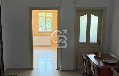 FATSA MERKEZDE TEMİZ, KOMBİLİ, KISMİ EŞYALI 2+1 KİRALIK DAİRE