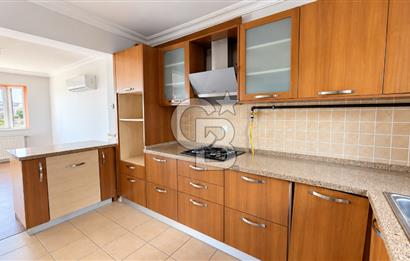  Villakent'te Kendine Ait Bahçeli Kiralık 4+2 Triplex Villa