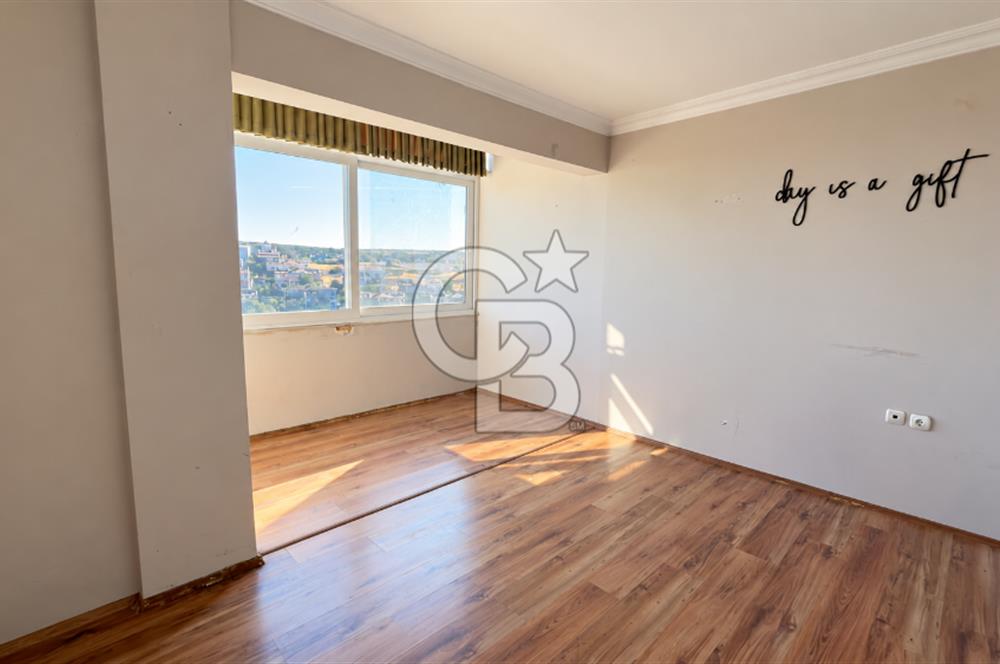 Villakent'te Kendine Ait Bahçeli Kiralık 4+2 Triplex Villa