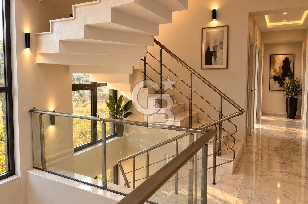 MENDERES'TE DUBLEKS 5+1 MÜSTAKİL BAHÇELİ HAVUZLU 265m2 SATILIK VİLLA