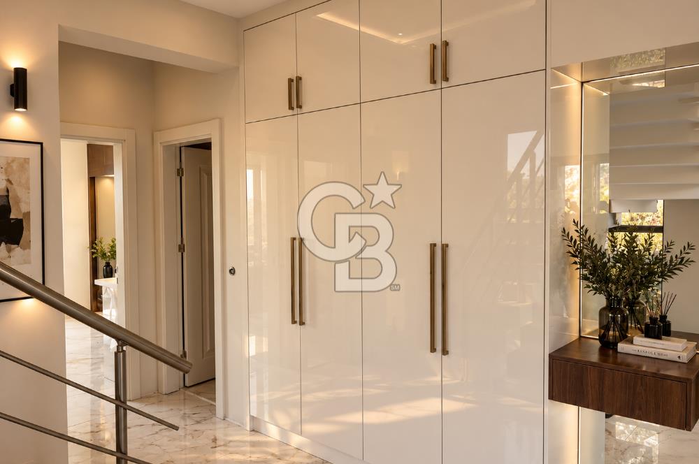 MENDERES'TE DUBLEKS 5+1 MÜSTAKİL BAHÇELİ HAVUZLU 265m2 SATILIK VİLLA