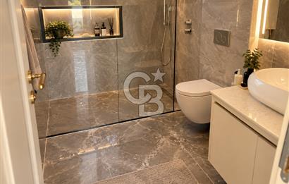 MENDERES'TE DUBLEKS 5+1 MÜSTAKİL BAHÇELİ HAVUZLU 265m2 SATILIK VİLLA